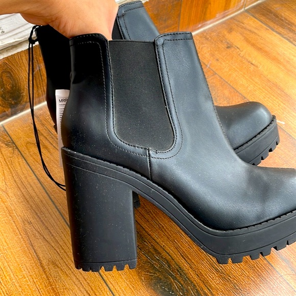 H&M boots - Picture 4 of 4